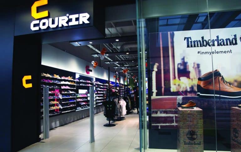 Courir poursuit son expansion grâce à la reprise de 12 magasins du réseau Bata
