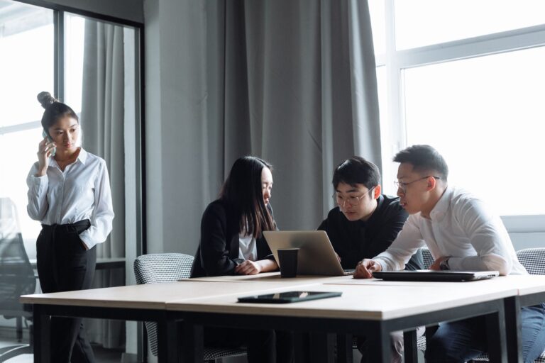 Qu&rsquo;est-ce que le management stratégique et pourquoi est-il important ?